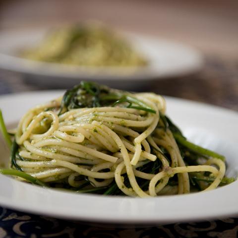 Wild garlic pasta