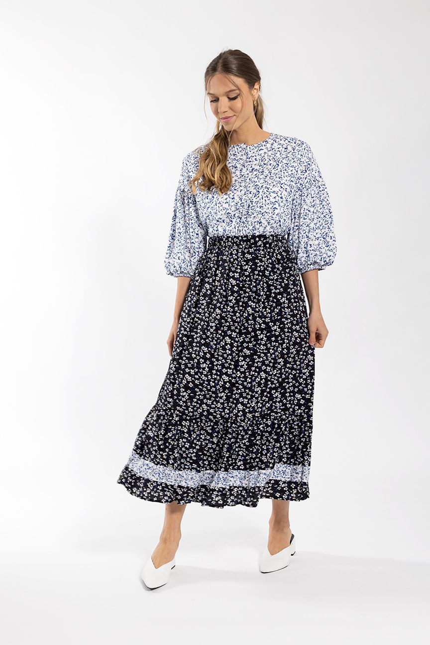 Maple Cliff Blk/Blue Floral Contrast Midi Skirt 5455