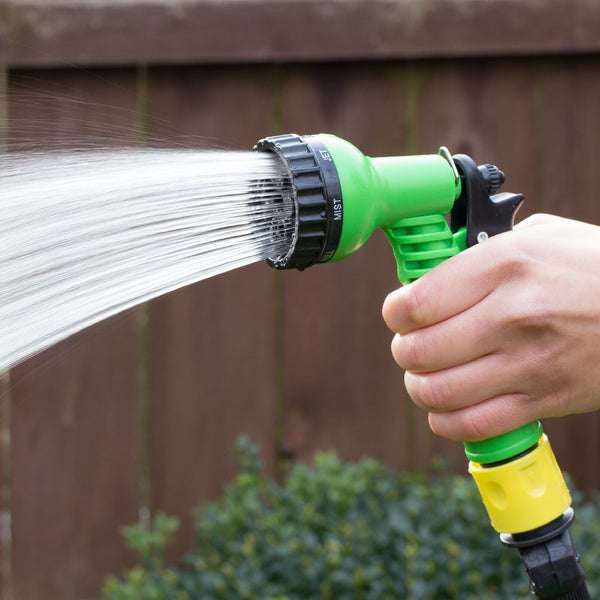 50 ft Flat Hose and Spray Nozzle with Reel Easy Wind Reel 7 Settings
