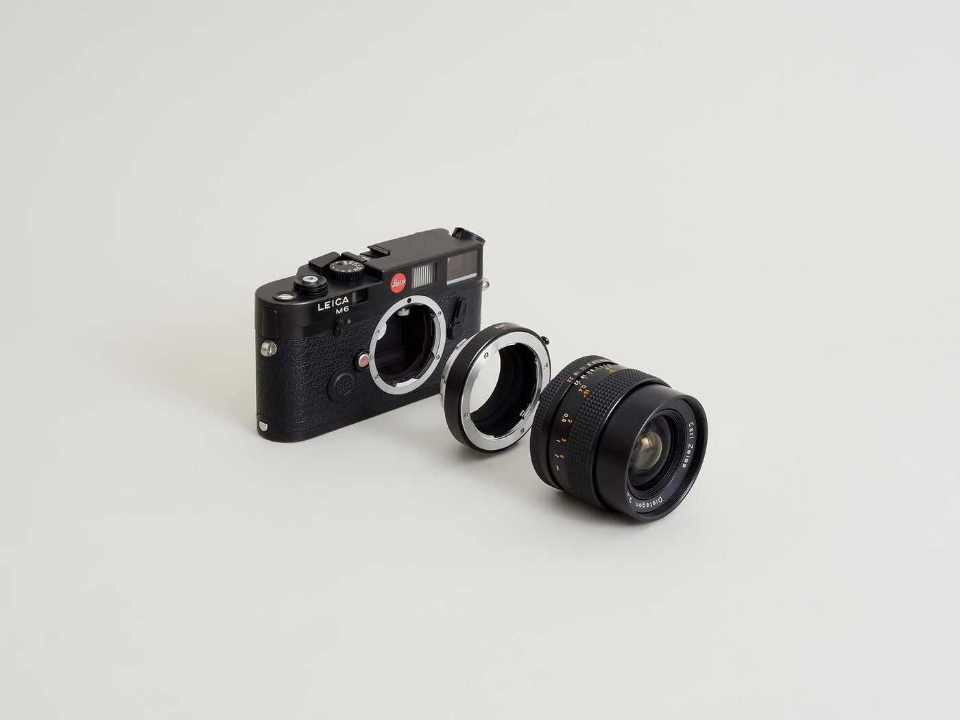 Contax/Yashica (C/Y) Lens Mount to Leica M Camera Mount