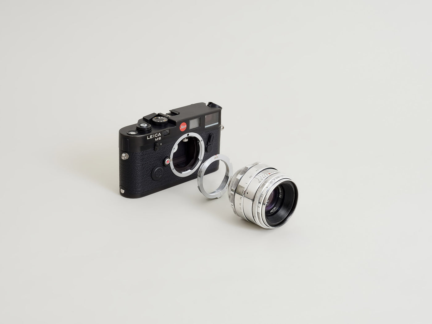 M39 Lens Mount to Leica M Camera Mount (28-90mm Frame Lines)