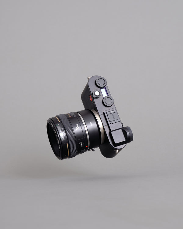 Canon (EF / EF-S) Lens Mount to Leica L Camera Mount (Electronic)