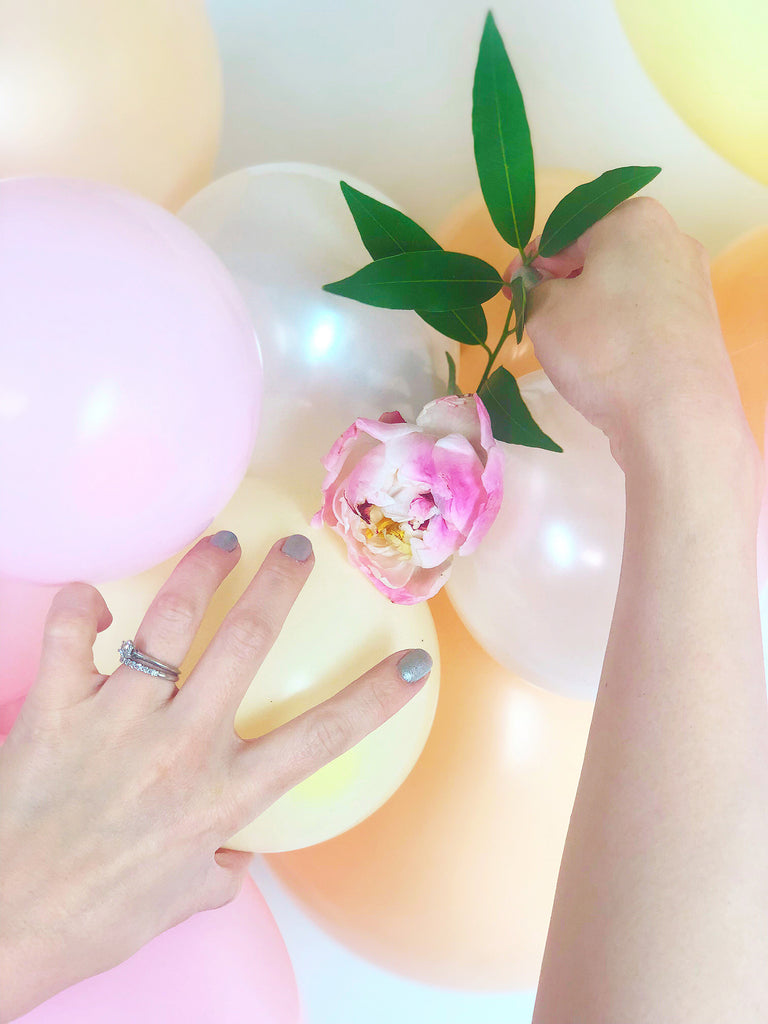 Floral Balloon Cloud Tutorial Inserting Flowers