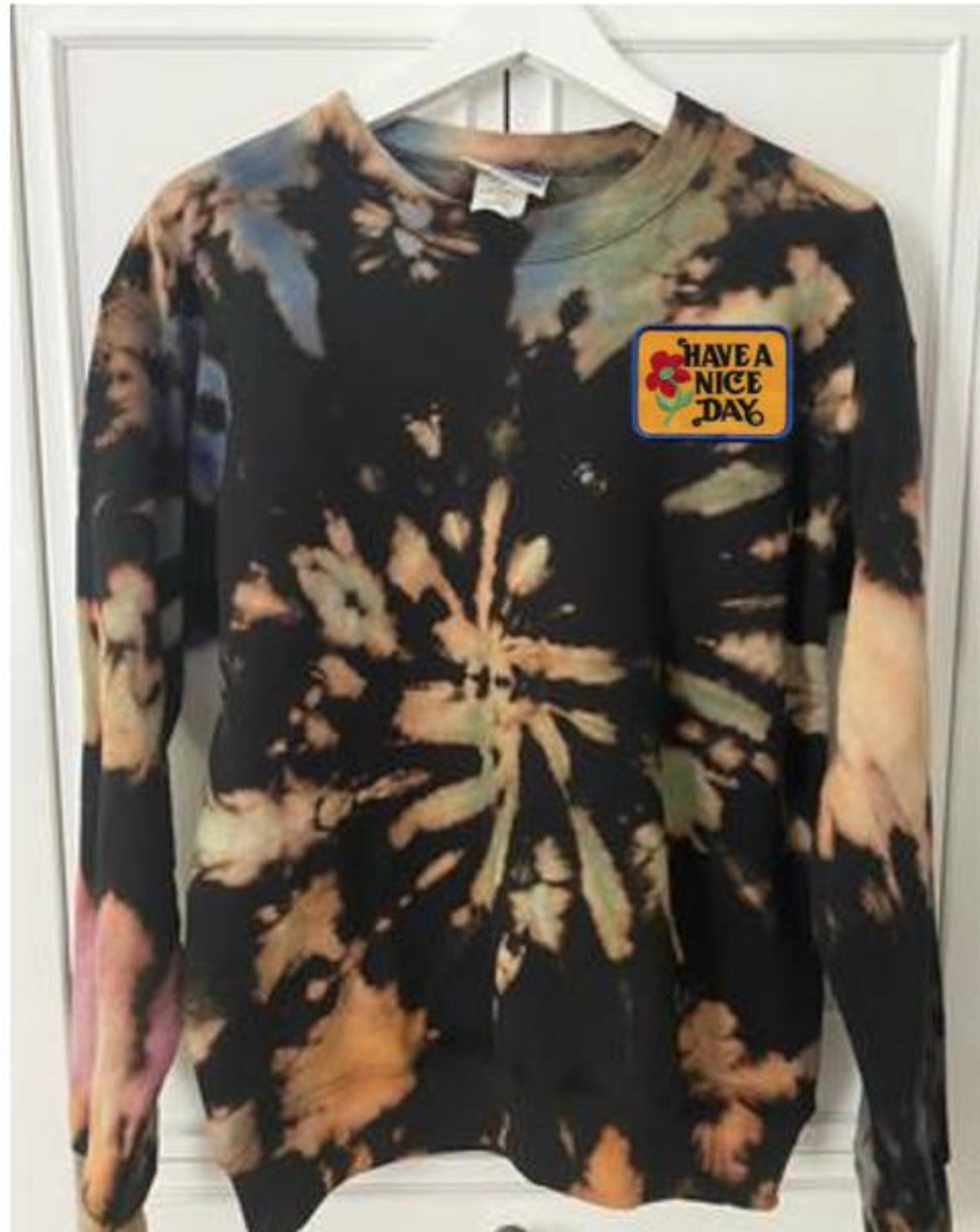 Classic Reverse Tie Dye Crew Neck with One Vintage Patch Summer Sweatshirt