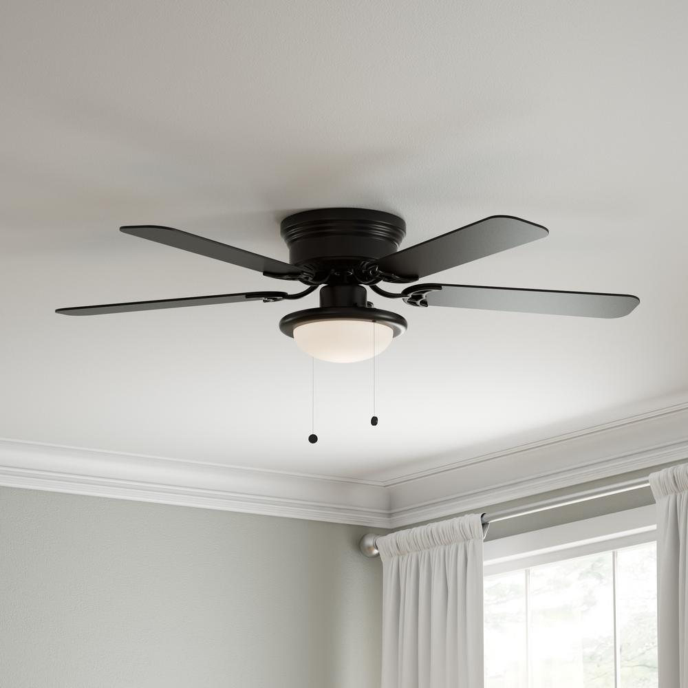 Hampton Bay Hugger 52 In Led Indoor Black Ceiling Fan Spring