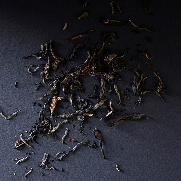 Loose leaf of young raw pu-erh