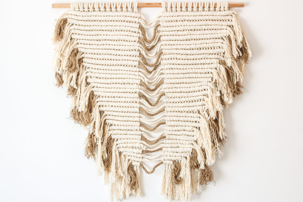 Rhand Macramé Wallhanging