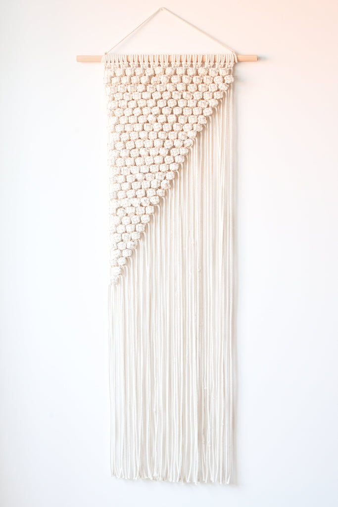 Lola Macramé Wallhanging