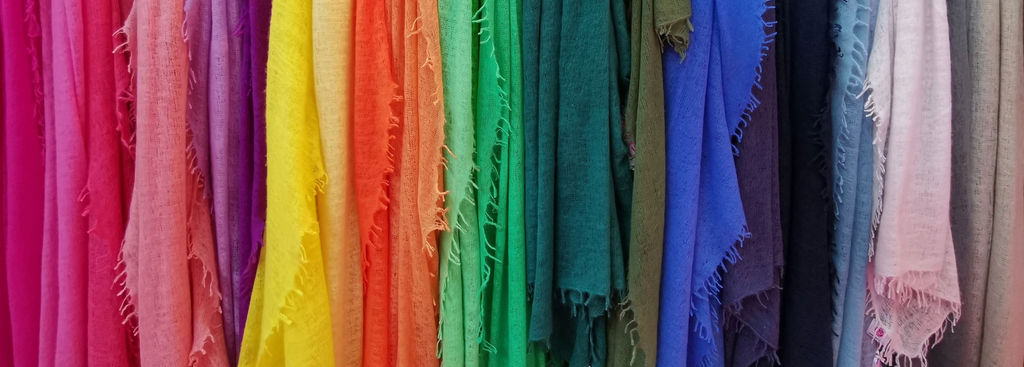 Kaschmirschals in allen Farben - light felted Cashmere für den Sommer von cute stuff