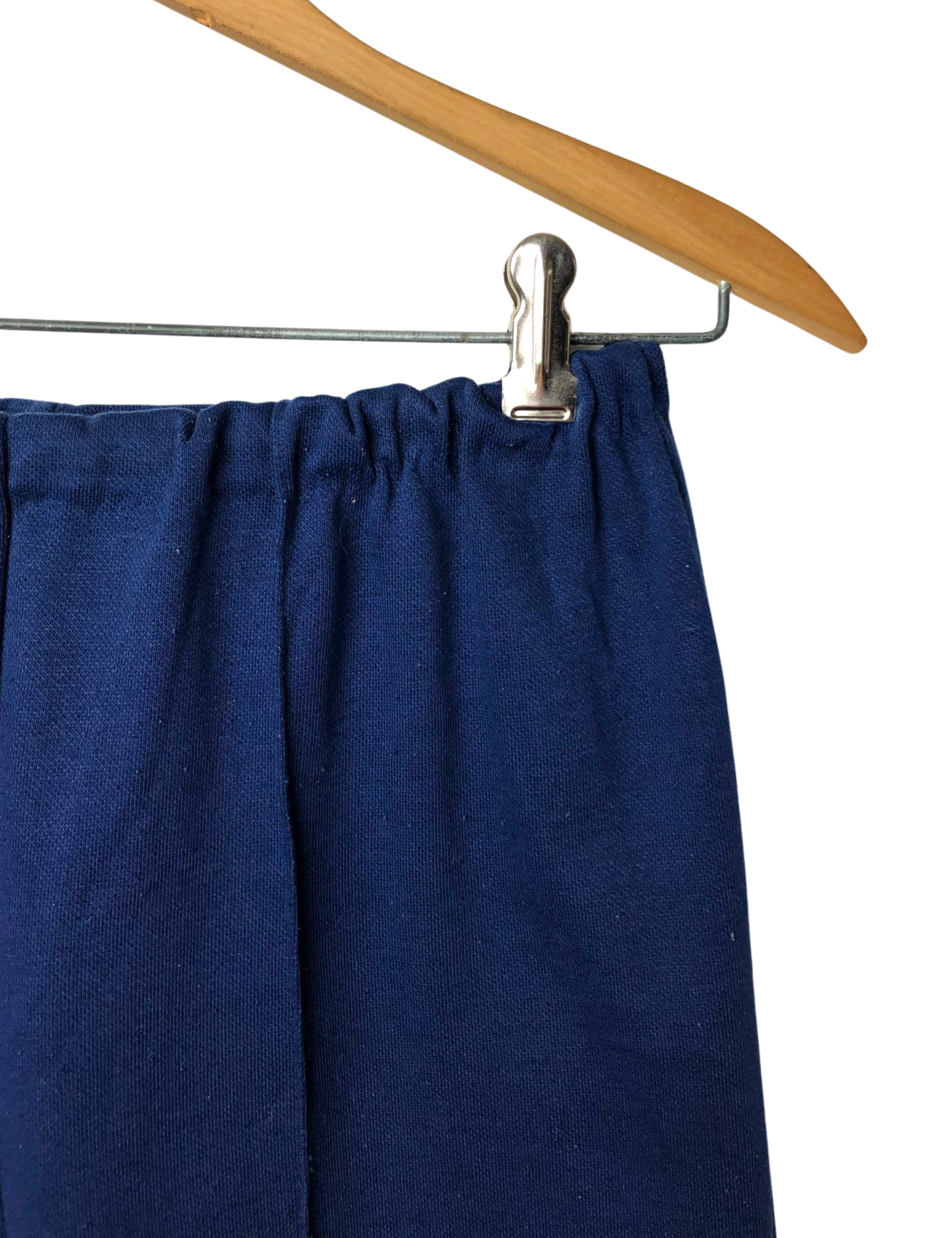 High waist vintage retro style short shorts in navy-blue