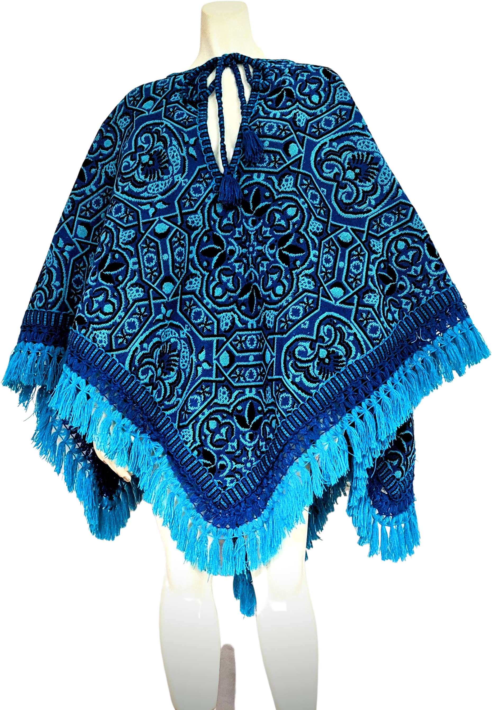 Omgekeerde Spaans Getalenteerd Vintage 60s Boho Blue Tapestry Poncho Cape With Fringe | Shop THRILLING