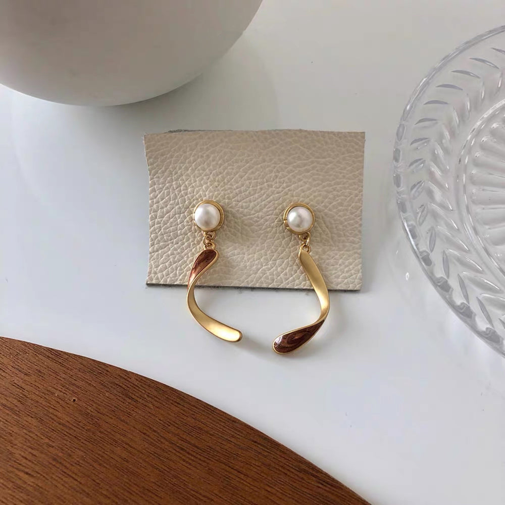 Guvi Earrings - Gold