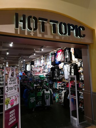 Best-Place-To-Get-Anime-Merchandise-Hot-Topic