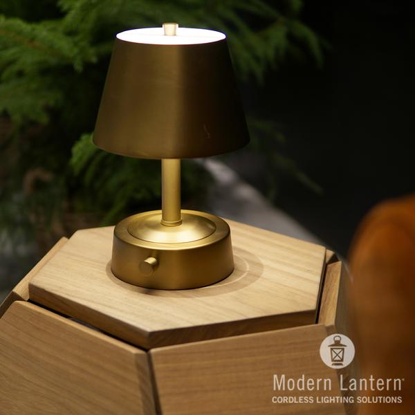 TableDecor - Brass mini lamp
