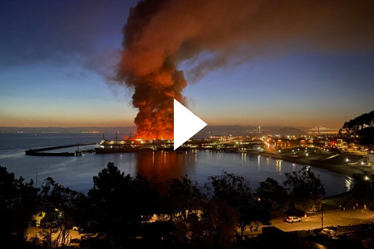 Fire in a boat harbor