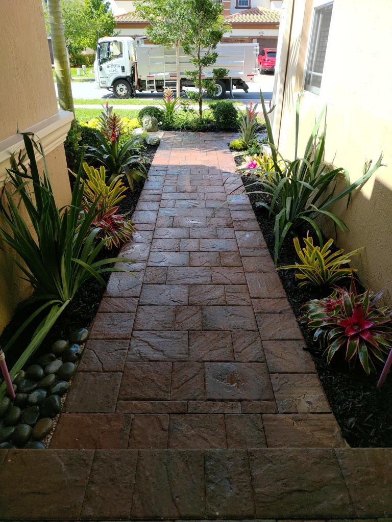 Before And After Front Yard Landscaping In Parkland (Miralago)