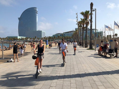 vila_olimpica_barcelona_electric_scooter
