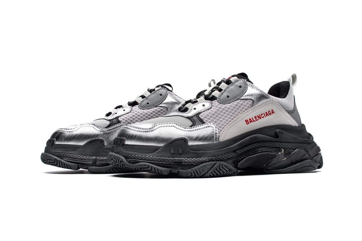 balenciaga triple s argent