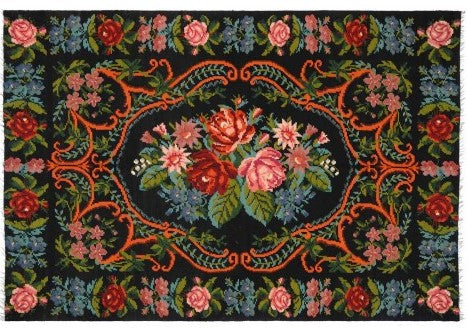 Tapis de salon kilim motif floral