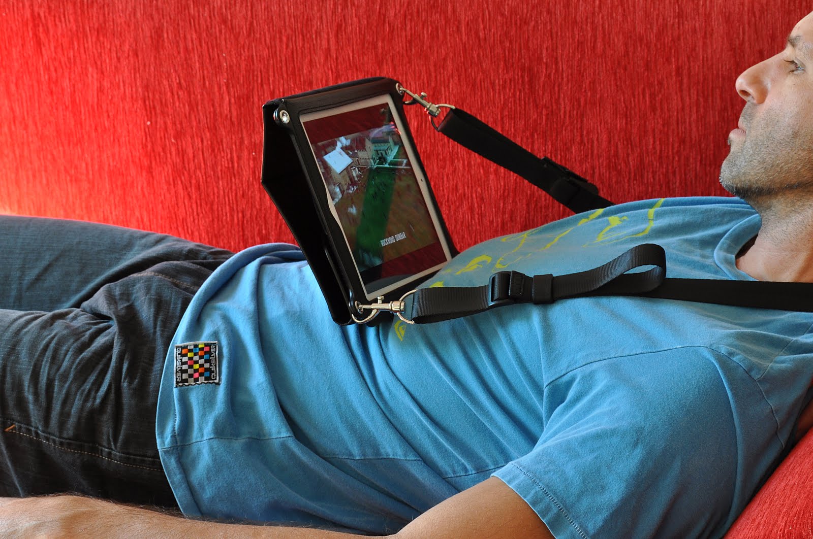 Use hands-free Across case to watch movies