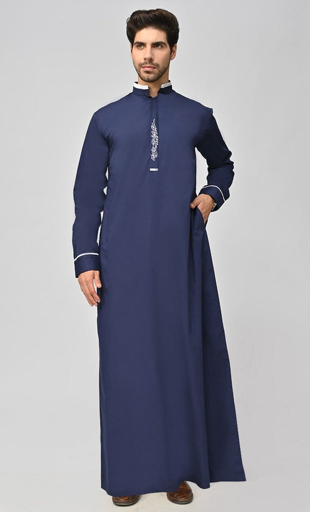 Buy Mens Dubai White Detailing Thobe/Jubba With Pockets - saltykissesboutique.com