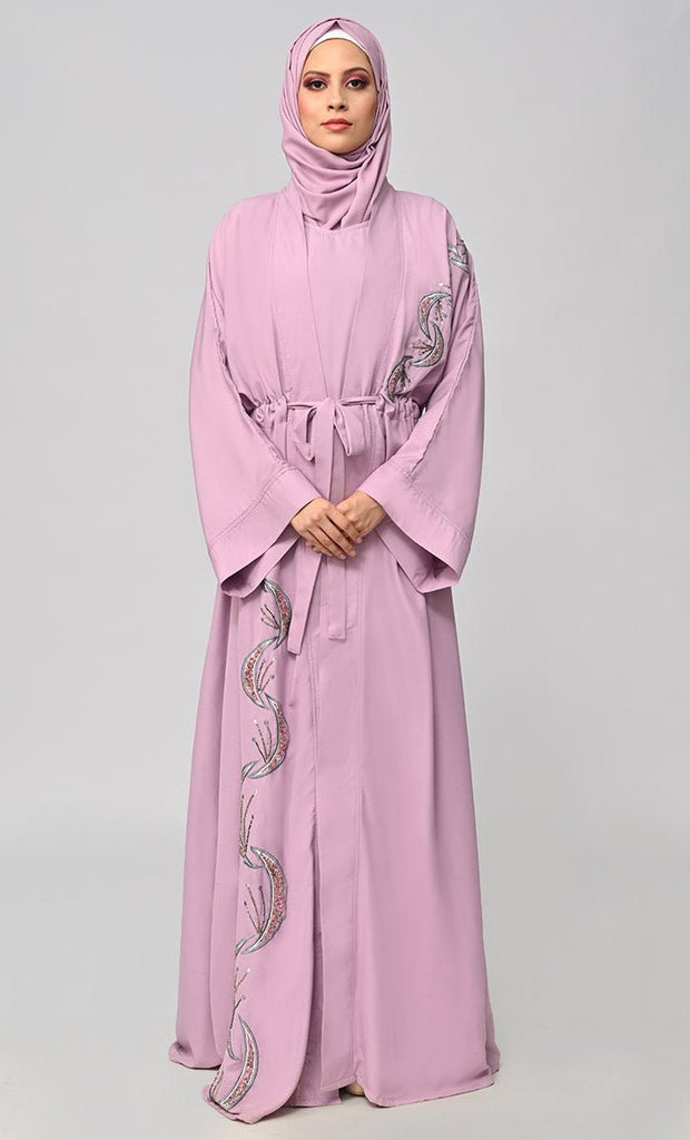 Buy Modest Islamic Embroidered Detailing Shrug\Bisht - saltykissesboutique.com