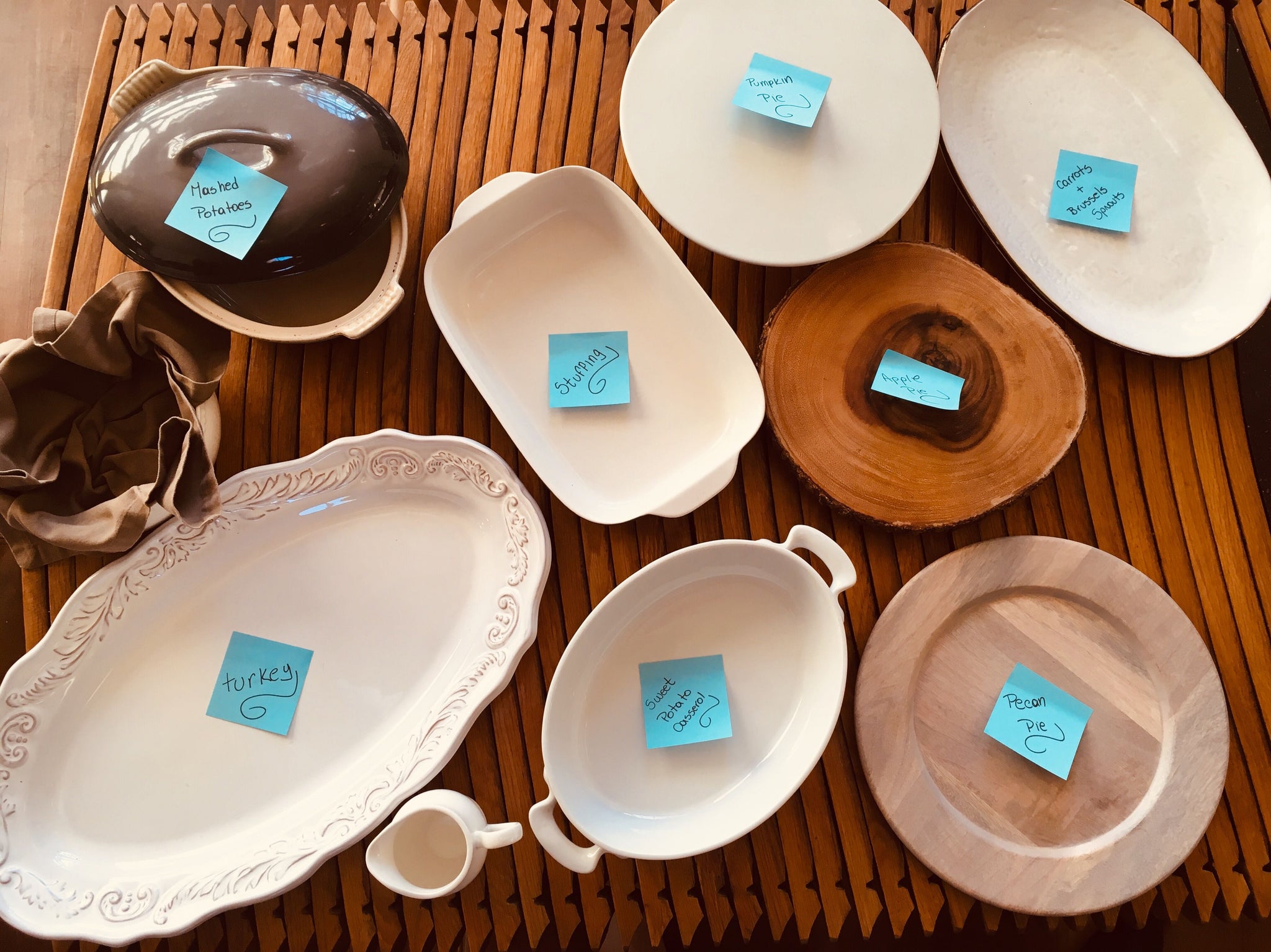 plates with notes