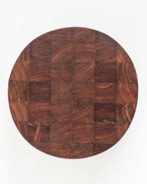 This end grain cutting board features rich and colorful wood variations only found in exotic hardwoods from around the world.