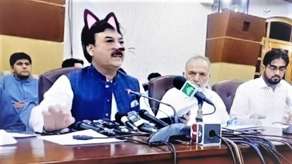 Cat-Filter During Pakistani Minister Press Conference