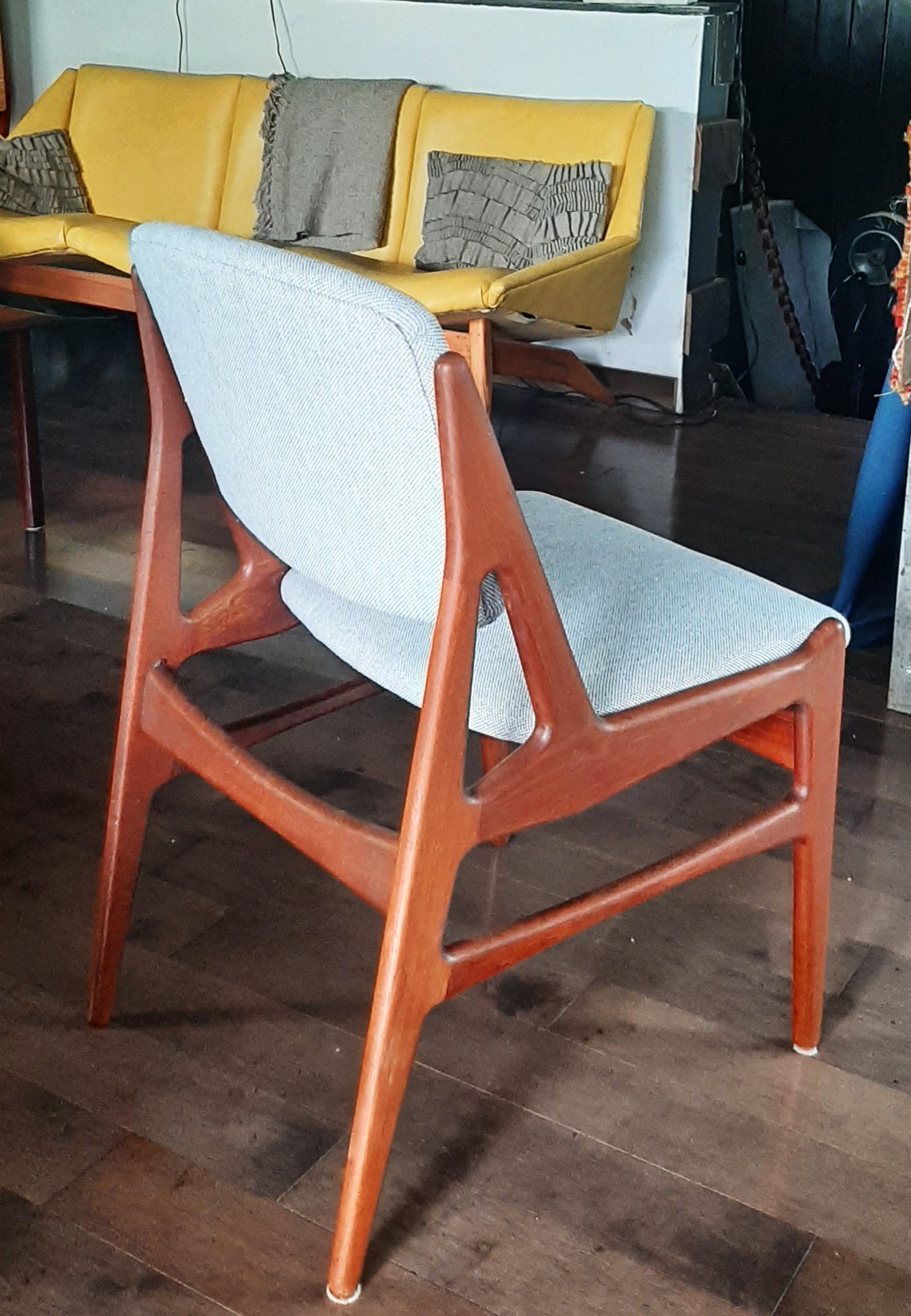 reupholster danish dining chair