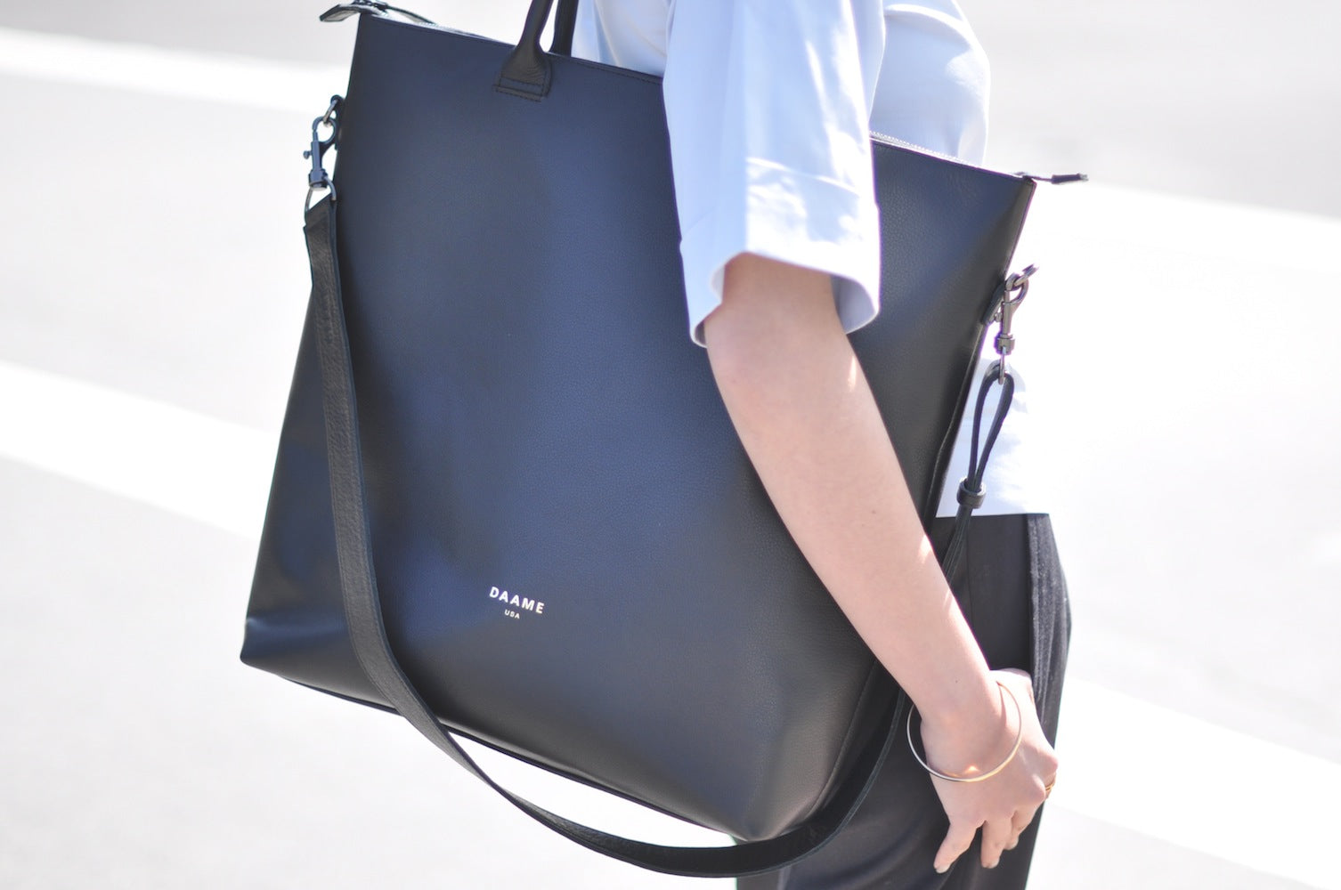 close-up of Daame leather laptop tote