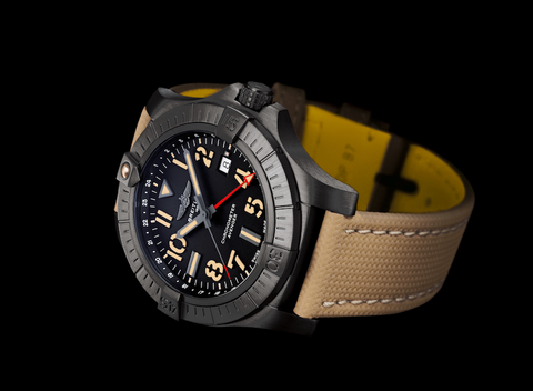 breitling-avenger-automatic-gmt-45-night-mission