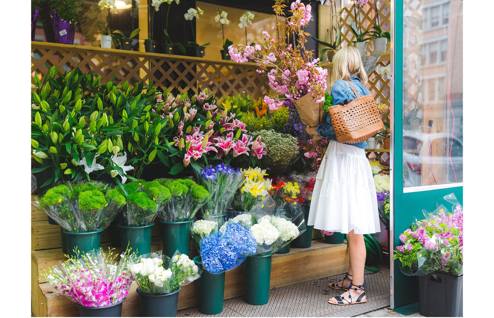 I live in New York City where there is a neighborhood for pretty much anything. One of my favorites is the flower district. It’s 28th street between 6th and 7th avenue. The variety is vast and the prices are very affordable. They have the most gorgeous bundles of all blossoming branches, including cherry blossoms.  