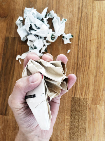Milchkarton Milchtüte upcycling Tetrapack aufwerten Do it Yourself kreative Pflanztöpfe selber machen aus alt mach neu hausjungle 