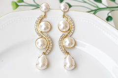 pearl long earrings