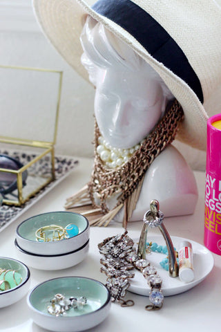 Pretty Ways to Display Your Jewelry | Barbara Michelle Jacobs Blog