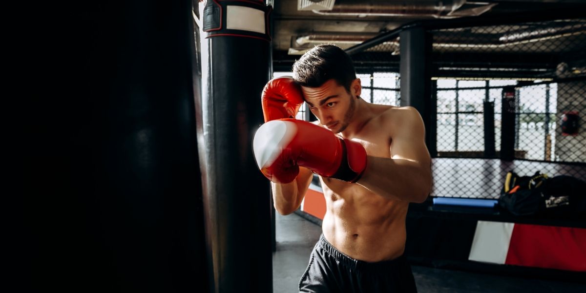Comment choisir ses gants de boxe - univers boxe - boxeur homme