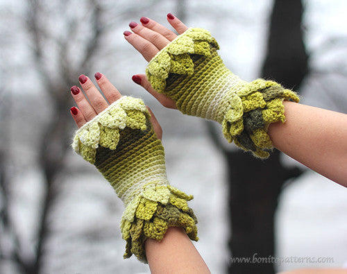 crocodile stitch fingerless gloves