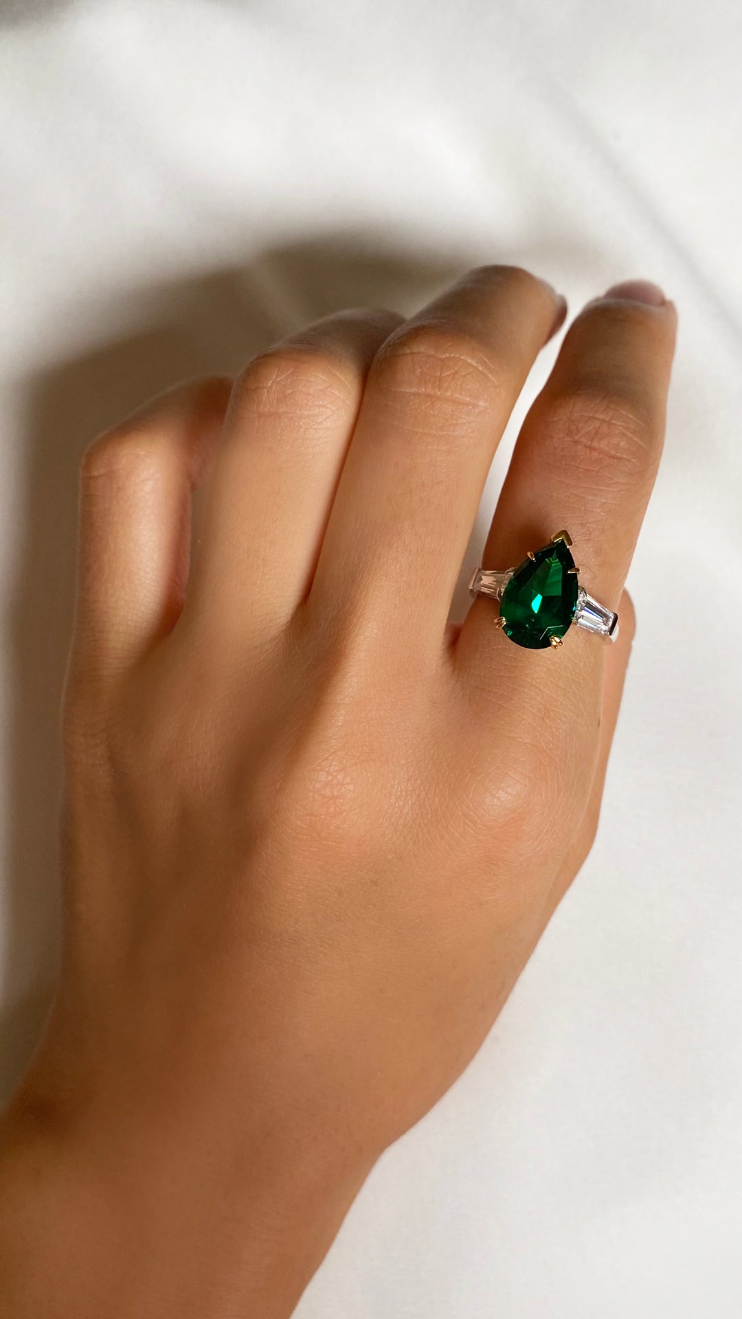 Lavinda Emerald Pear Trilogy Ring