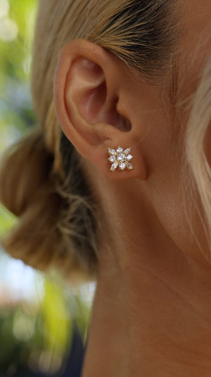 Snowflower Stud Earrings Gold Vermeil