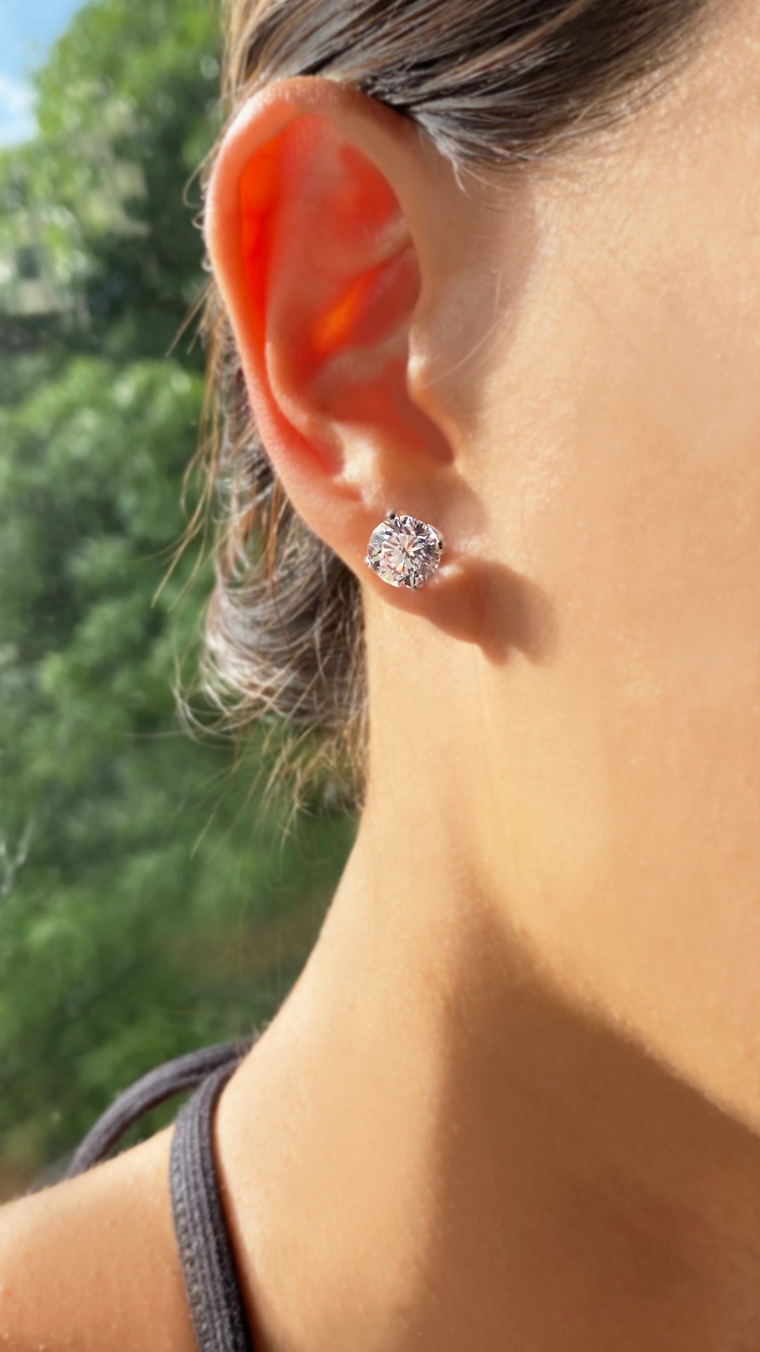 Rosey Studs White Gold