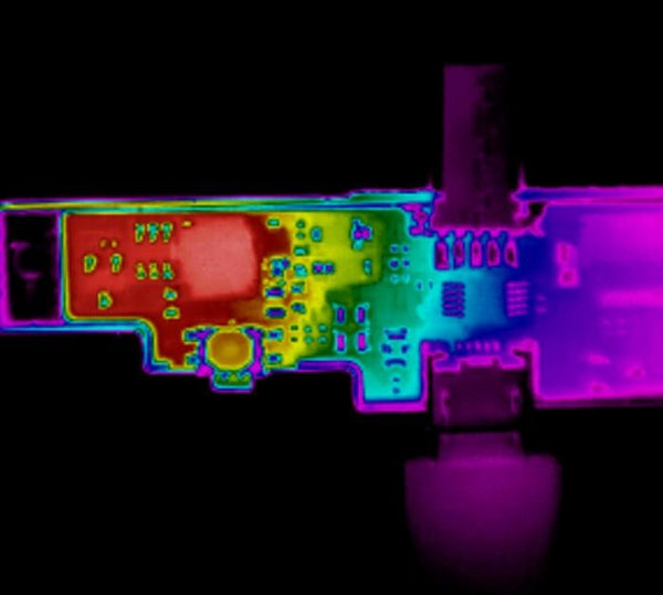 07 Circuit board test with Fotric Standard lens