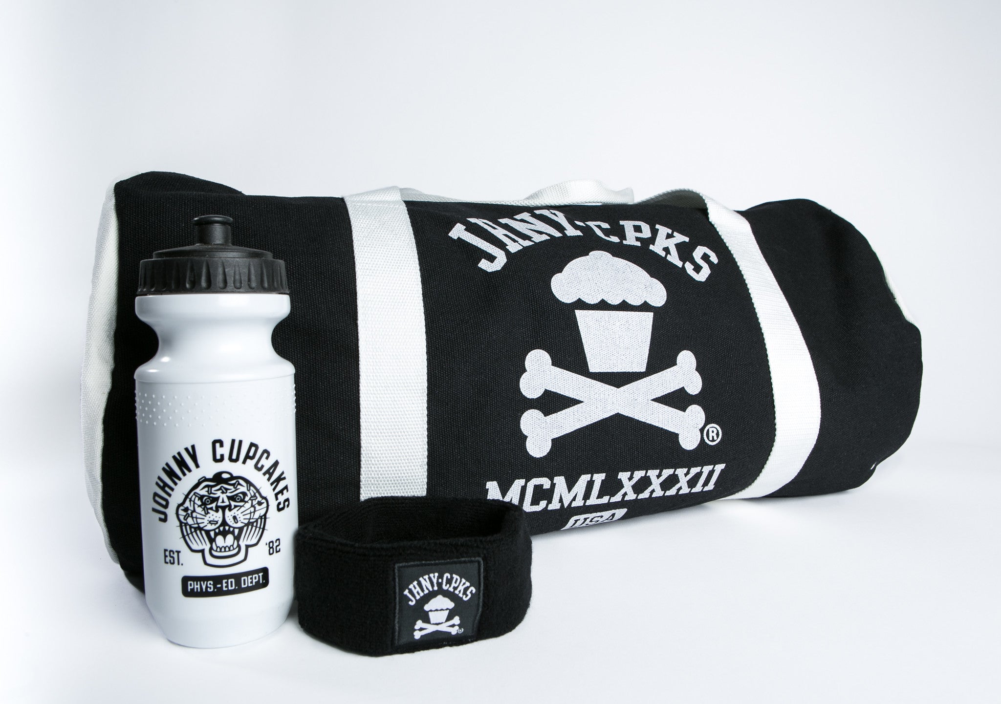 [Release] Johnny Cupcakes Athletic Collection Jc-duffle_bag-01