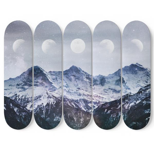 polyptyque des phases de la lune et fond de montagne enneigé impression dur planche de skateboard