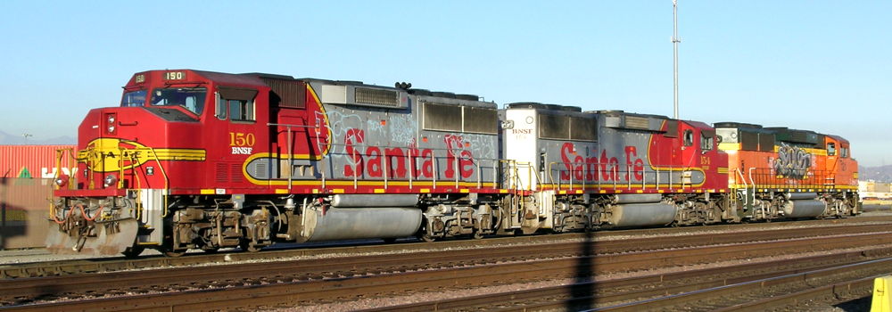 BNSF Locomotives - Hobart Yard, Los Angeles, CA