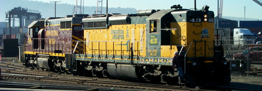 Pacific Harbor Line Locomotives - L.A. Harbor, CA