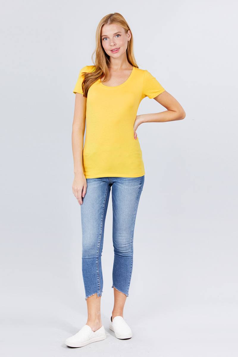 Short Sleeve Scoop Neck Tee