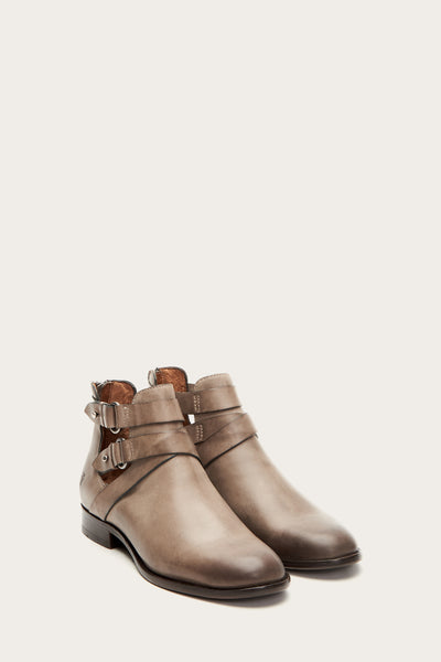 frye carly cut out shootie