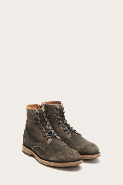 bowery distressed leather boots from frye