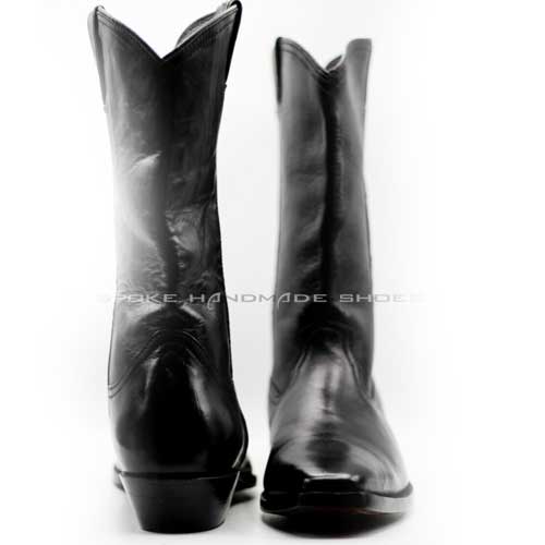 black cowboy boots with white stitching